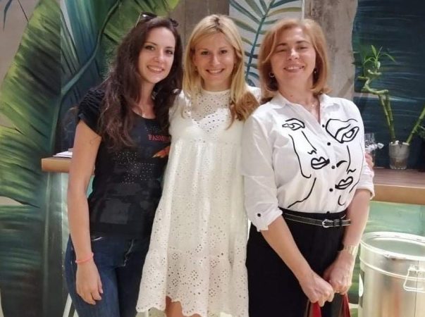 Fotografija žirija za drugi konkurs, Mikata, Katarina i ja